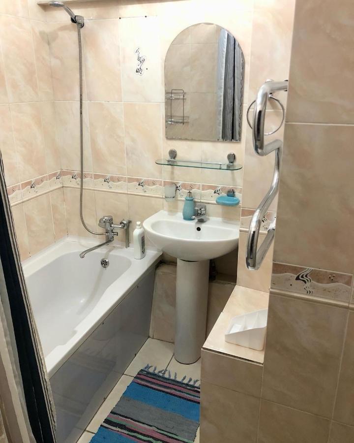 Apart 13 Алматы Экстерьер фото