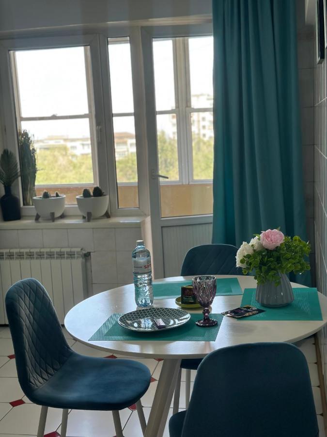 Apart 13 Алматы Экстерьер фото