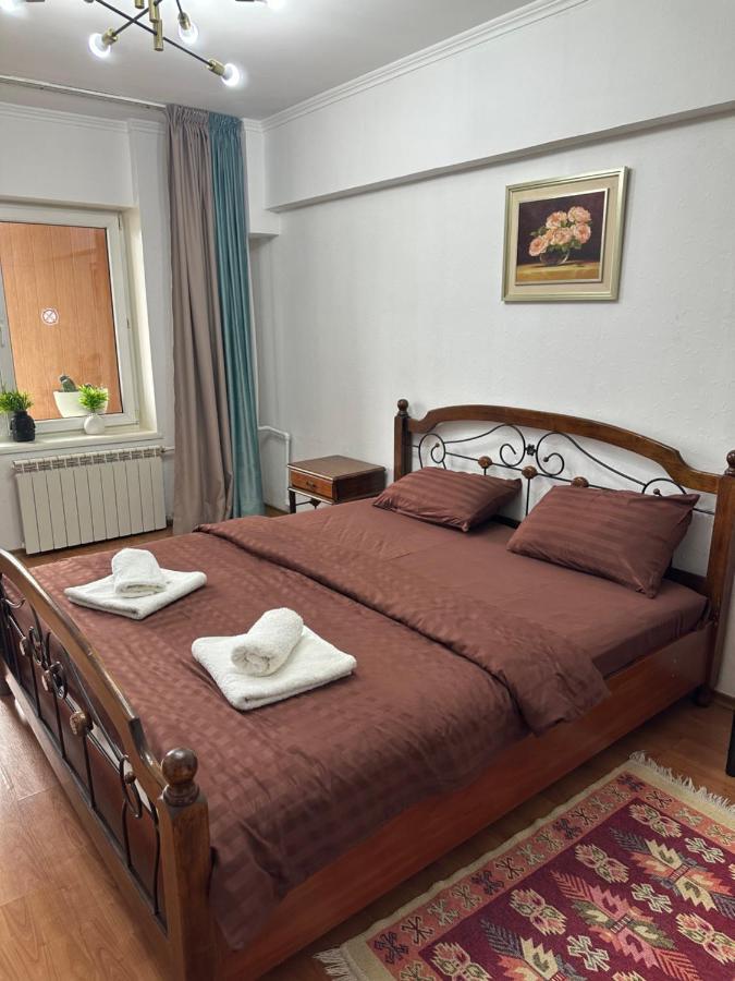 Apart 13 Алматы Экстерьер фото