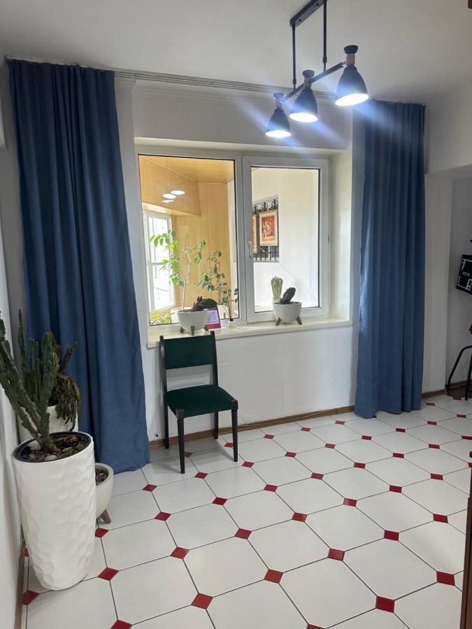 Apart 13 Алматы Экстерьер фото